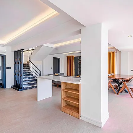 Luxurylifevillas 1-2-3-4 Willa *
